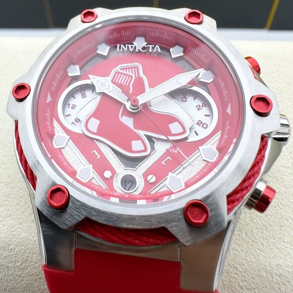 Invicta MLB Boston Red Sox Lady Model 40mm Dial Red Strap Ladies Watch Quartz - Picture 1 of 10